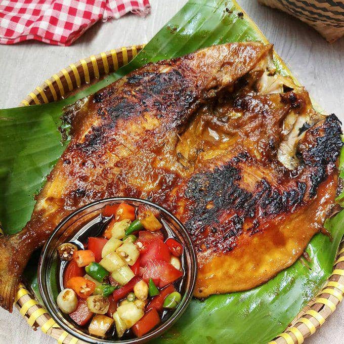 Warung Makan Bu Cici: Santapan Harian yang Menghangatkan Hati di Cilacap