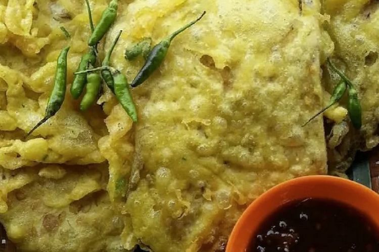 Mendoan Bu Cici: Rasa Tradisional yang Menggoda Setiap Hari